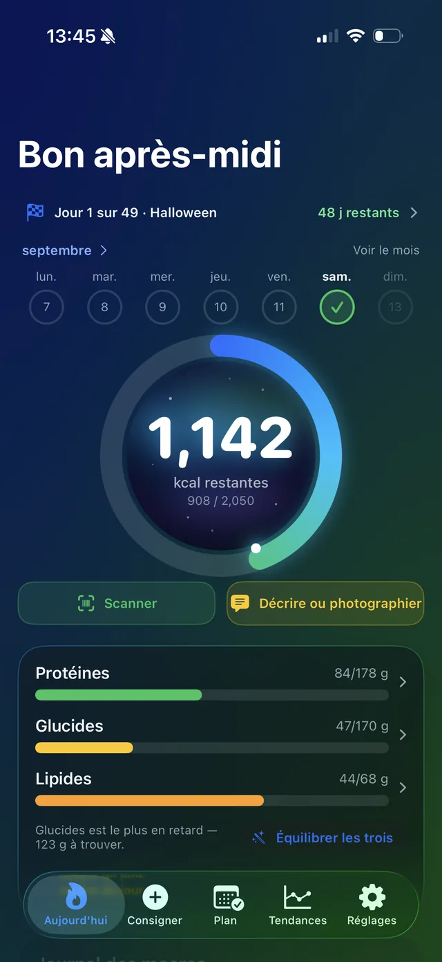 L&rsquo;écran Aujourd&rsquo;hui de Borea&nbsp;: l&rsquo;anneau de calories aurore indiquant 200 kcal restantes, les barres de protéines, glucides et lipides en dessous, et le brief du coach.